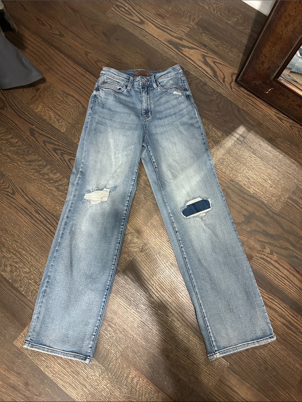 Woman’s Judy Blue distressed Jean